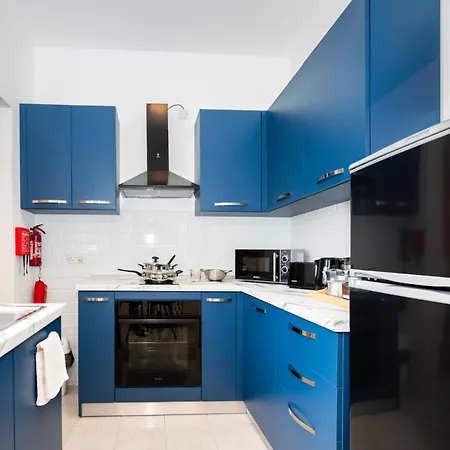Chic 1br Retreat In St Julian's By Holi Apartment