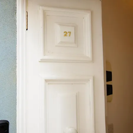 Chic 1br Retreat In St Julian's By Holi * Saint Julian's