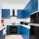 Chic 1br Retreat In St Julian's By Holi Apartament