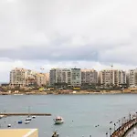 Chic 1br Retreat In St Julian's By Holi *